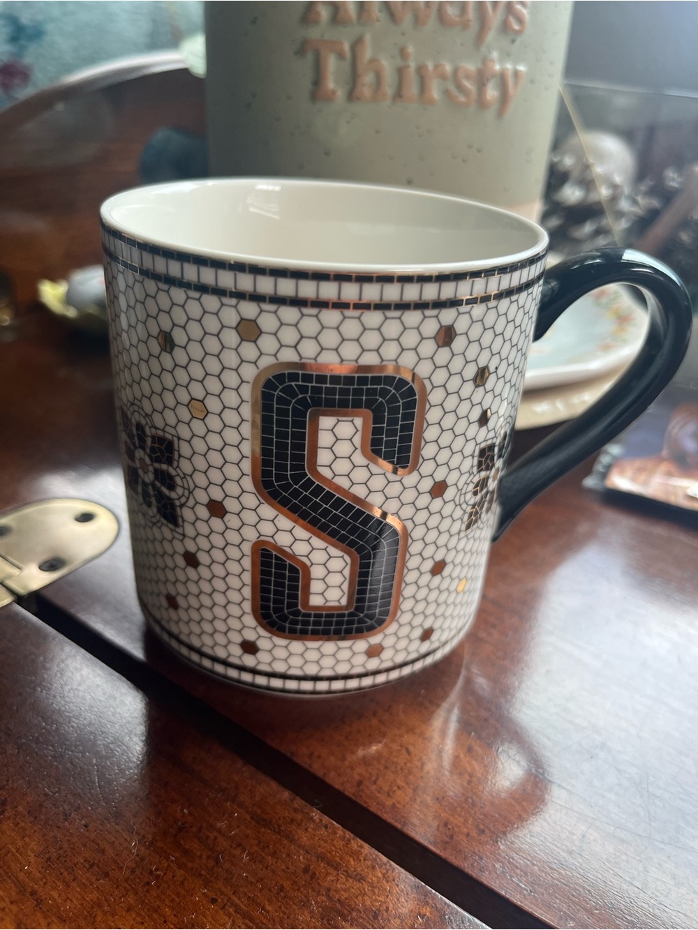 ANTHROPOLOGIE Gold Black MARGOT MOSAIC TILE Design INITIAL "S" MUG